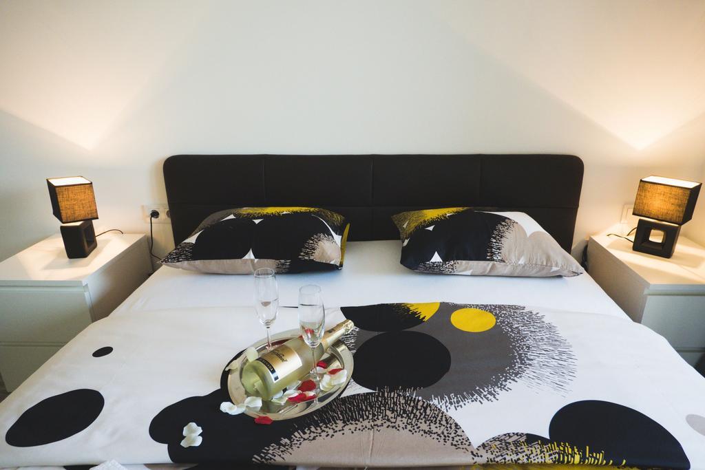 ברודאריצה Apartments Sunny Garden מראה חיצוני תמונה