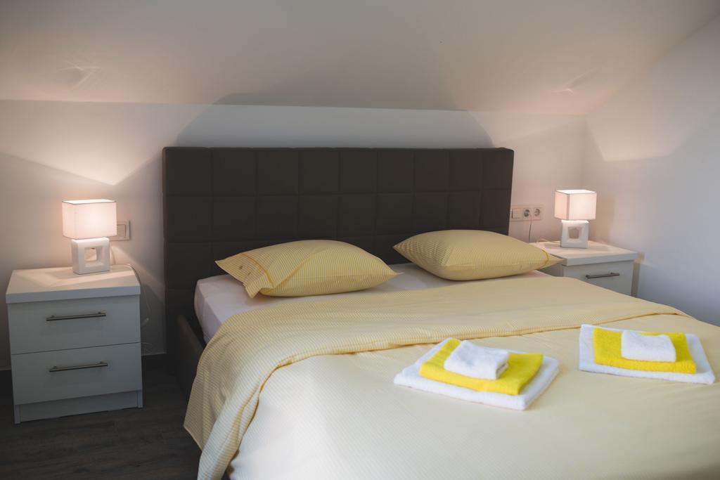 ברודאריצה Apartments Sunny Garden מראה חיצוני תמונה
