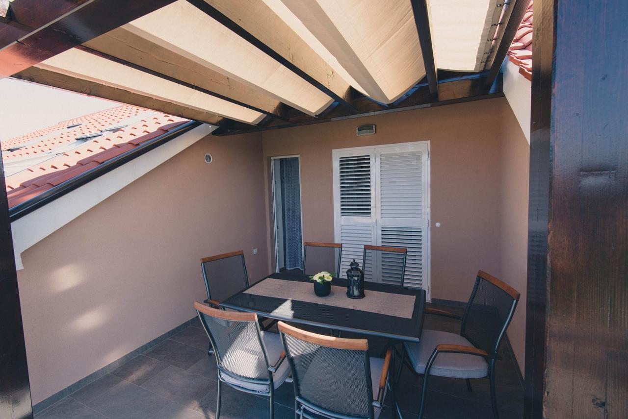 ברודאריצה Apartments Sunny Garden מראה חיצוני תמונה